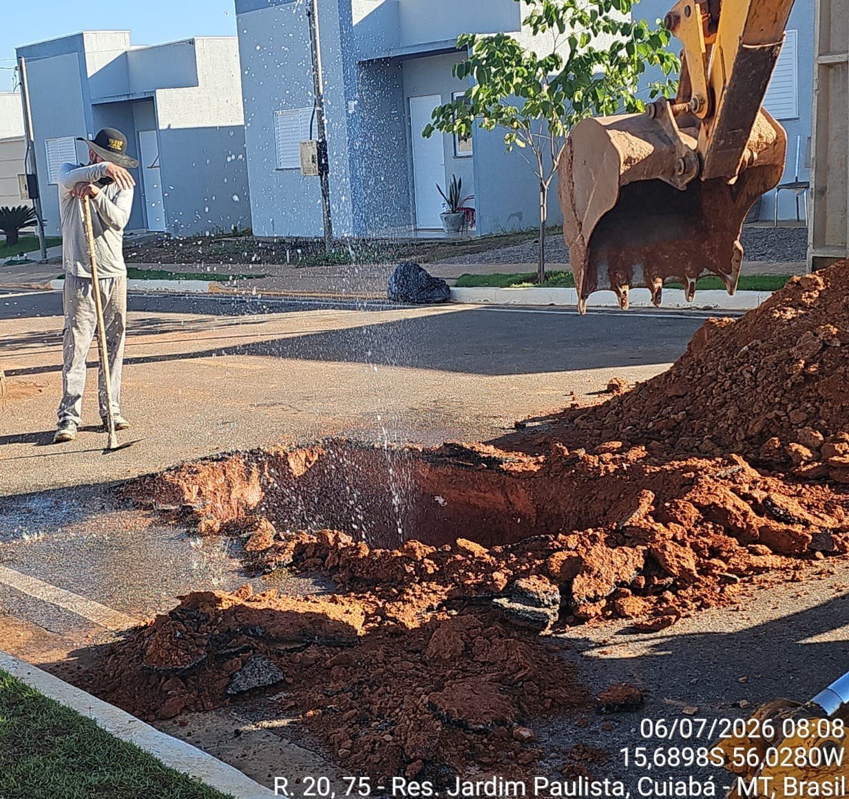 CAÇA VAZAMENTO EM REDE ENTERRADA DE DISTRIBUIÇÃO DE ÁGUA 💧

Neste atendimento... - imagem 4